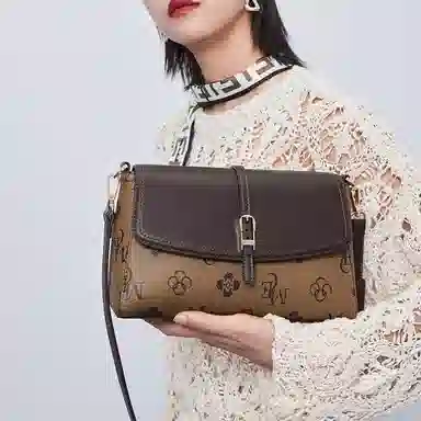 稻草人 时尚百搭小众设计 聚氨酯 单肩斜挎包 女款 米白配杏色/棕配深啡/深棕配棕色