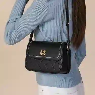 稻草人 百搭时尚小方包 小众通勤实用菱格 人造革 单肩斜挎包 女款 黑色/米白