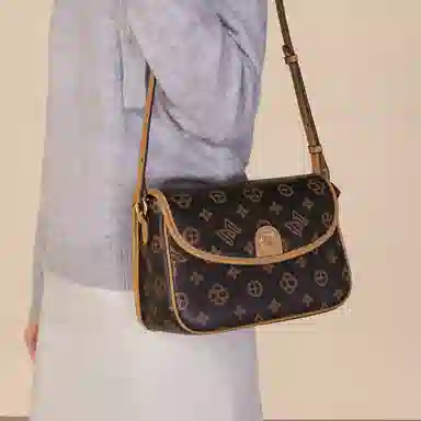 稻草人 时尚经典复古潮流老花高级感气质通勤百搭 聚氯乙烯革 腋下包单肩包 女款 深棕色/米白