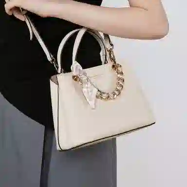 稻草人 精致百搭丝巾质感百搭 聚氨酯革 斜挎单肩手提包 女款 多色