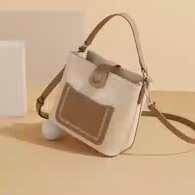 稻草人 磁扣开合 牛皮拼合成革 手提单肩斜挎包 常规 女款 果仁杏/焦茶咖