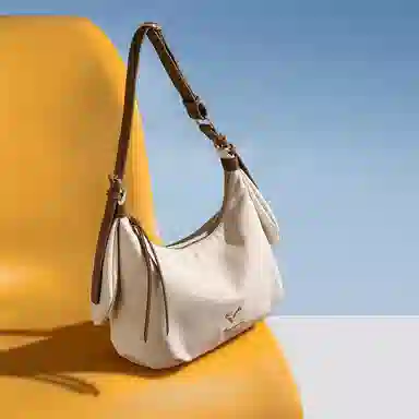 稻草人 甜美小众出行收纳月牙包 聚氨酯革 单肩斜挎包 女款 卡其/浅杏色/黑色