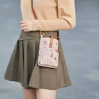 稻草人 新款百搭洋气便携小众 聚氨酯 手机包斜挎包 常规 女款 深棕色 卡其色 米白色