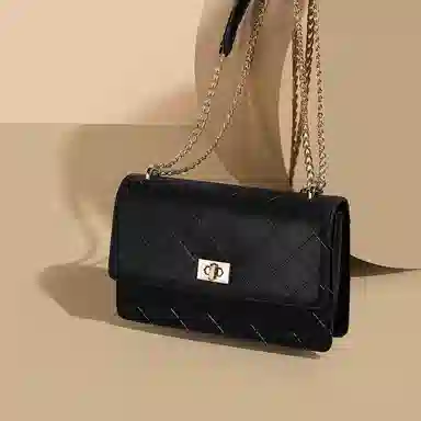 稻草人 优雅百搭小香风菱格链条包 牛皮 腋下单肩斜挎包 女款 黑色/米白