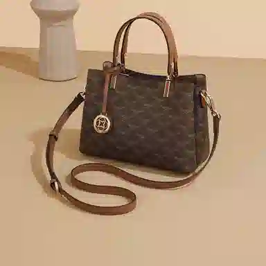 稻草人 简约时尚老花满印复古高级感大容量通勤 聚氯乙烯革 单肩斜挎包手提包 常规 女款 摩卡咖/卡其杏/优雅白