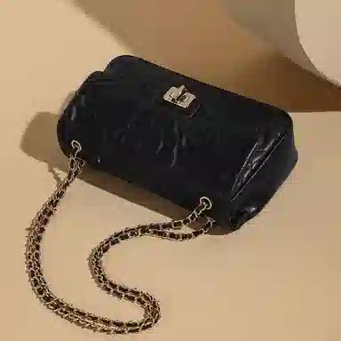 稻草人 时尚小众设计高级感车缝花朵通铺休闲百搭锁扣开合 人造革 链条斜挎单肩包 女款 多色