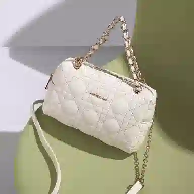 稻草人 小香风菱格经典不过时百搭实用通勤链条斜挎包 牛皮 手提包 常规 女款 米色/黑色/安可拉红