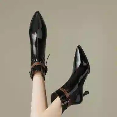 DAPHNE PU 7.5cm