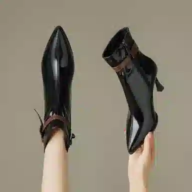 DAPHNE PU 7.5cm