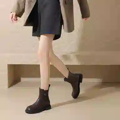DAPHNE PU 4cm
