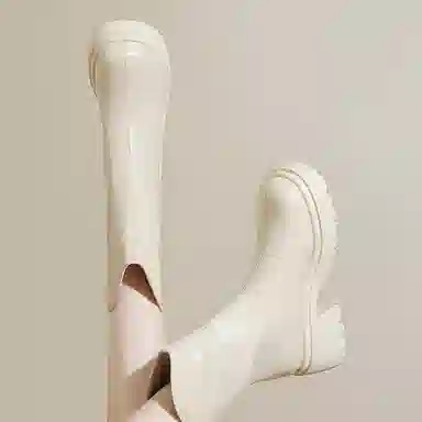 DAPHNE PU 7cm