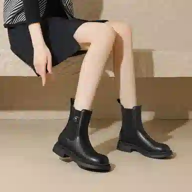 DAPHNE PU 4cm