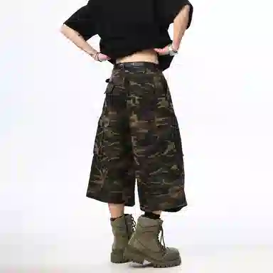 MISS FLY