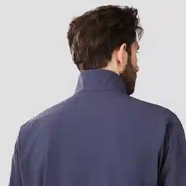 HELLY HANSEN