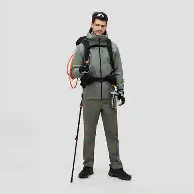 HELLY HANSEN