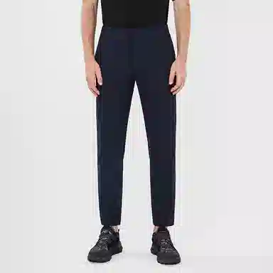 HELLY HANSEN