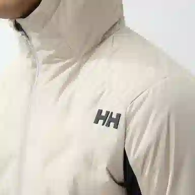 HELLY HANSEN
