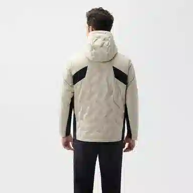 HELLY HANSEN