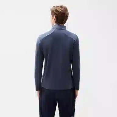 HELLY HANSEN