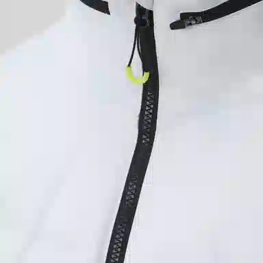 HELLY HANSEN