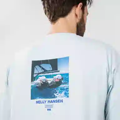 HELLY HANSEN T