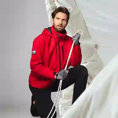HELLY HANSEN
