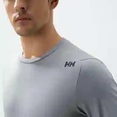 HELLY HANSEN T