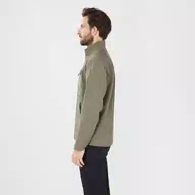 HELLY HANSEN