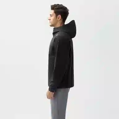 HELLY HANSEN