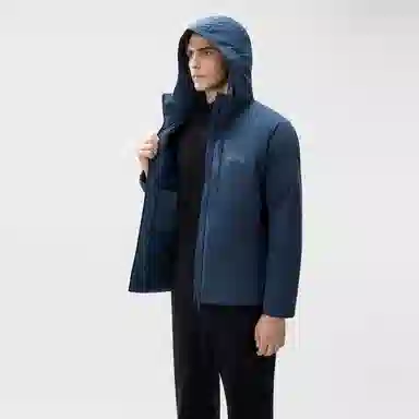HELLY HANSEN