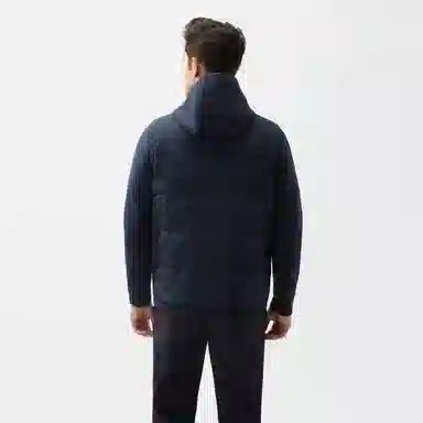 HELLY HANSEN