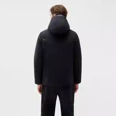 HELLY HANSEN