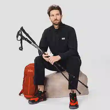 HELLY HANSEN