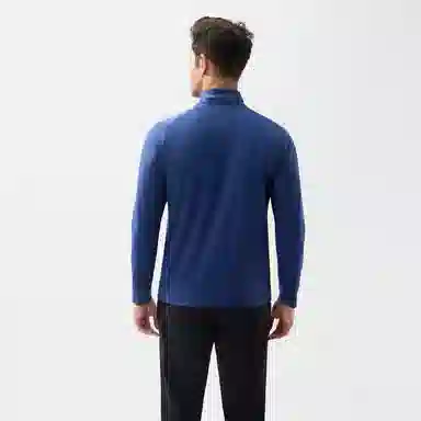 HELLY HANSEN