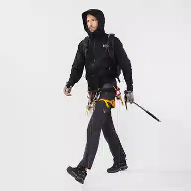 HELLY HANSEN