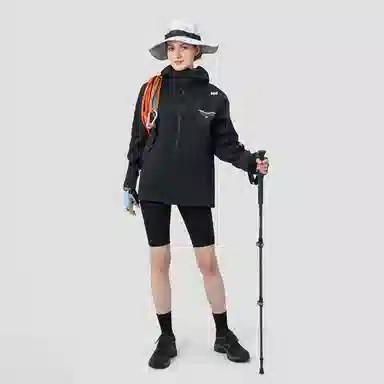 HELLY HANSEN