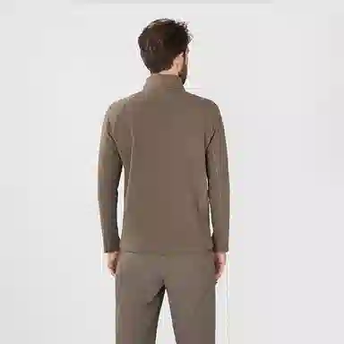 HELLY HANSEN