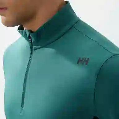HELLY HANSEN T