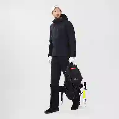 HELLY HANSEN