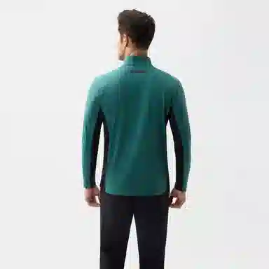 HELLY HANSEN T