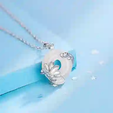 中国珠宝 平安扣荷花锁骨链 新中式国潮复古设计 福运经典东方古韵幸福美满  精致轻奢高级贵气小众设计感饰品 玉髓 玉石项链 女款