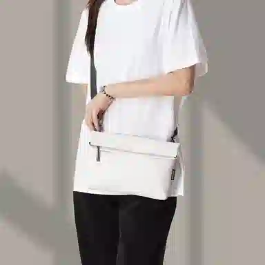 HAWA Sling bag