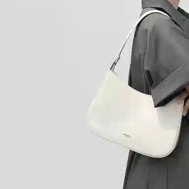 谷田西 小众真皮腋下包高级感法棍包 牛皮 单肩包 中号 女款 黑色/象牙白