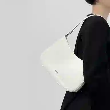 谷田西 小众真皮腋下包高级感法棍包 牛皮 单肩包 中号 女款 黑色/象牙白