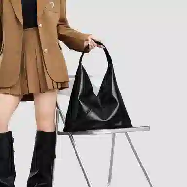 谷田西 软皮高级感上班通勤托特包 牛皮 单肩包 大号 女款 黑色