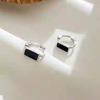 s925