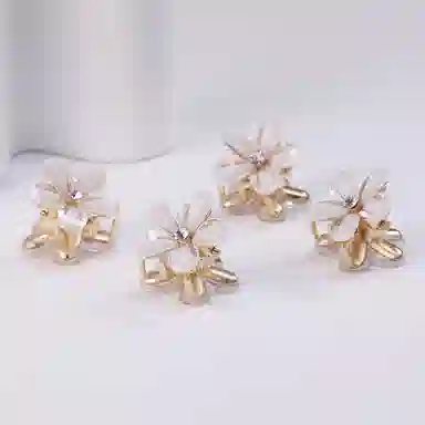 沂茹 文艺小清新 时尚甜美几何花朵 日常通勤百搭 树脂 发夹 女款