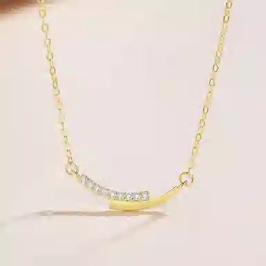 925