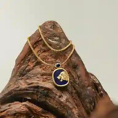 Lola Rose Gold Lion Series Necklace