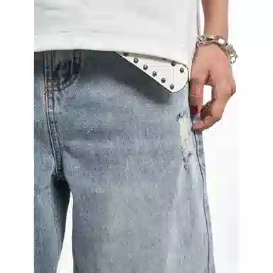 MT99 High Street Vintage Distressed Jeans